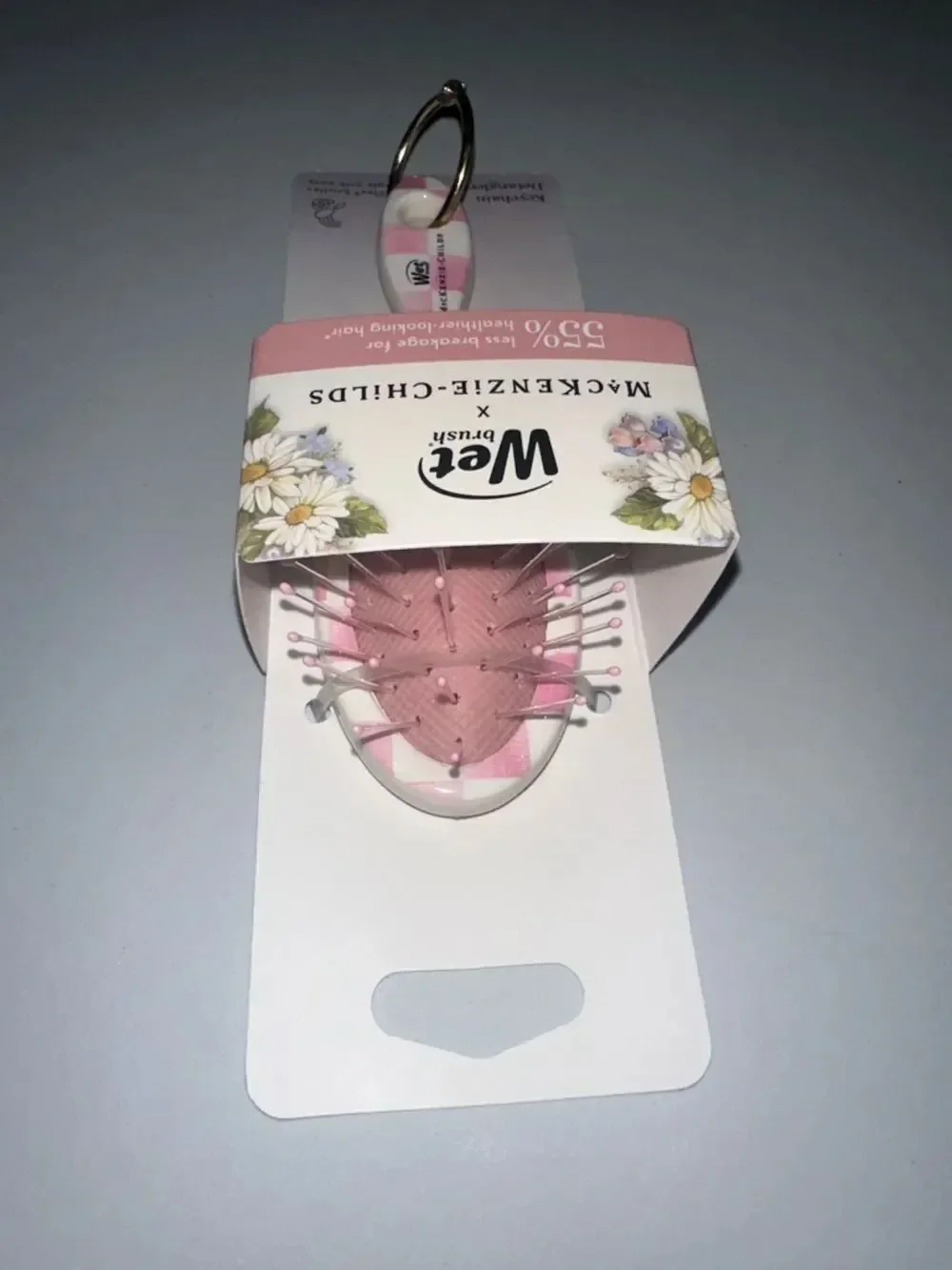 Wet brush x Mackenzie-Childs Keychain Detangler Brush White Pink Rosy Check